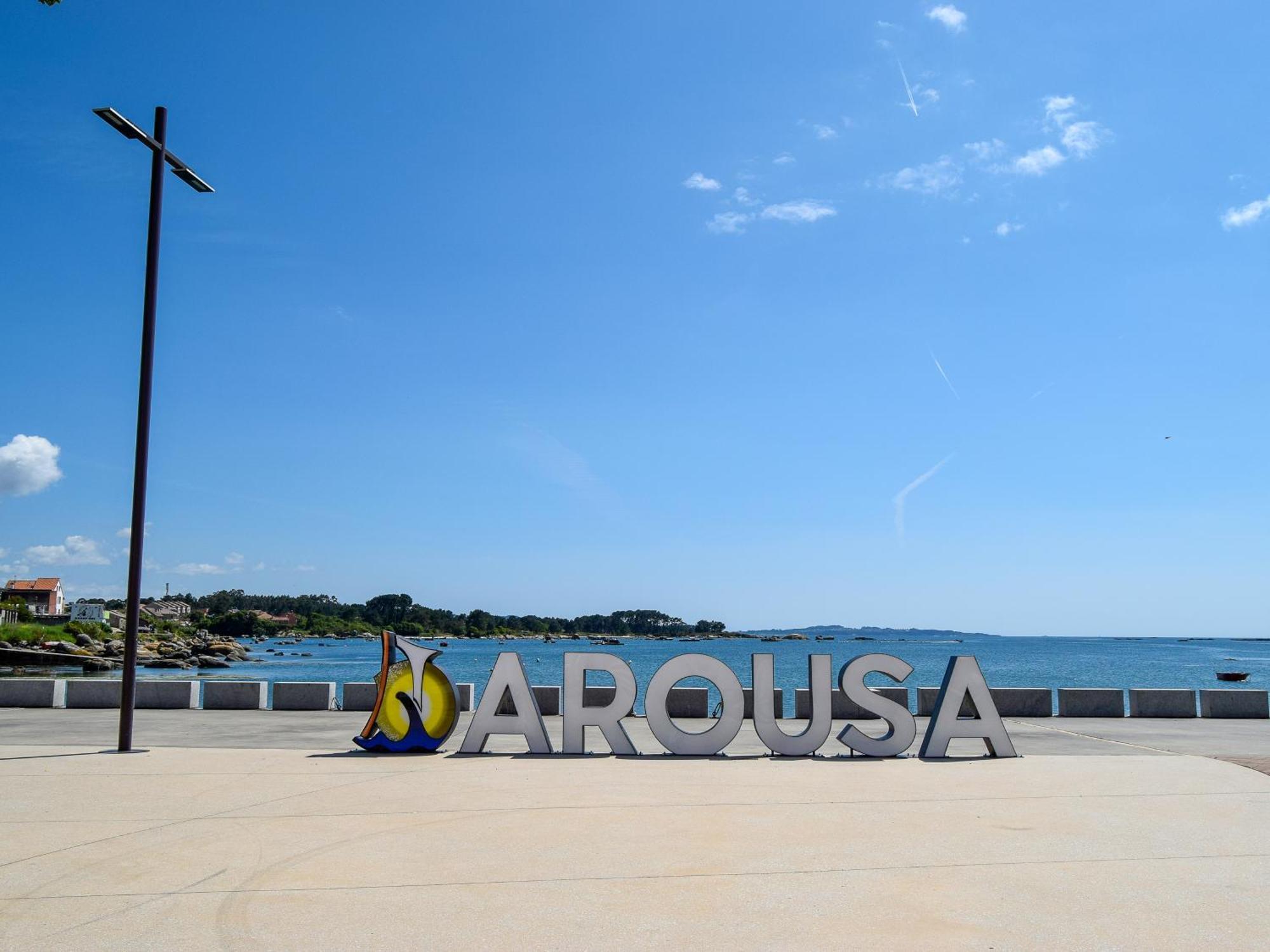 Apartamentos Illa De Arousa Centro 3000 Dış mekan fotoğraf